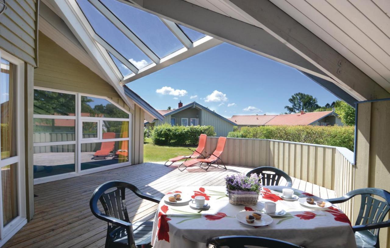 Kranich Ferienhaeuser Mit Innenpool Hohendorf  ภายนอก รูปภาพ