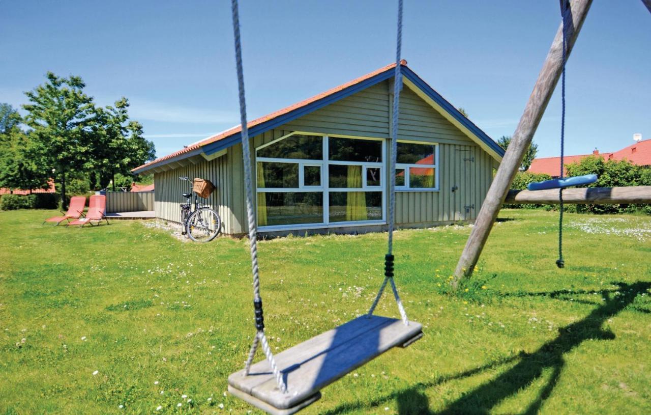 Kranich Ferienhaeuser Mit Innenpool Hohendorf  ภายนอก รูปภาพ