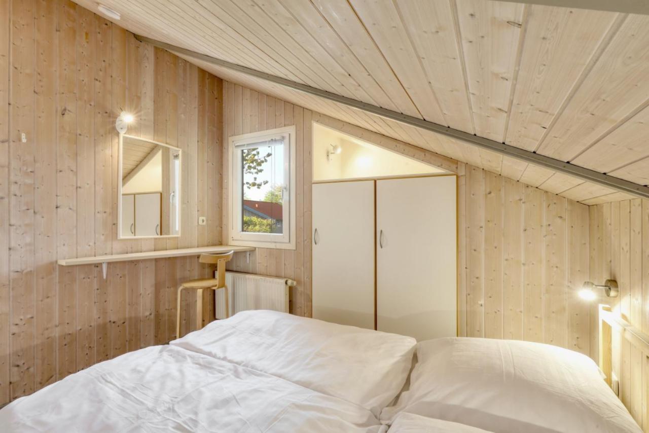 Kranich Ferienhaeuser Mit Innenpool Hohendorf  ภายนอก รูปภาพ